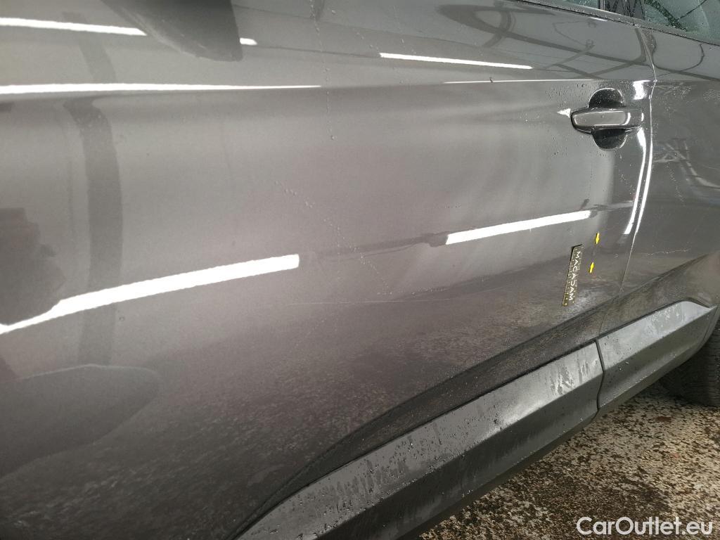  Opel   Grandland X Grandland X Elegance Business 1.2 Turbo 130CV BVA8 E6d #10