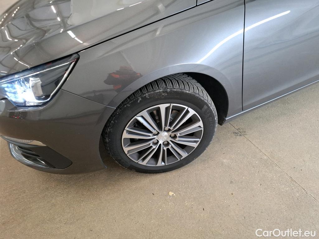  Peugeot  308  Allure Business 1.2 PureTech 130CV BVA8 E6d #17