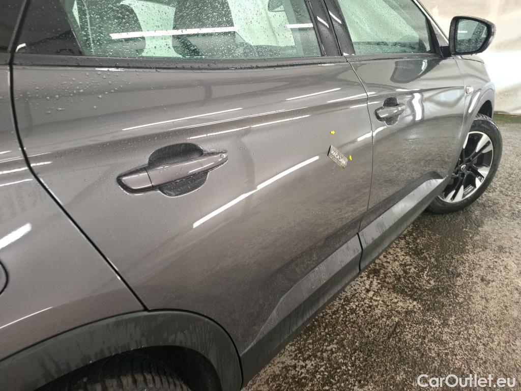  Opel   Grandland X Grandland X Elegance Business 1.2 Turbo 130CV BVA8 E6d #1