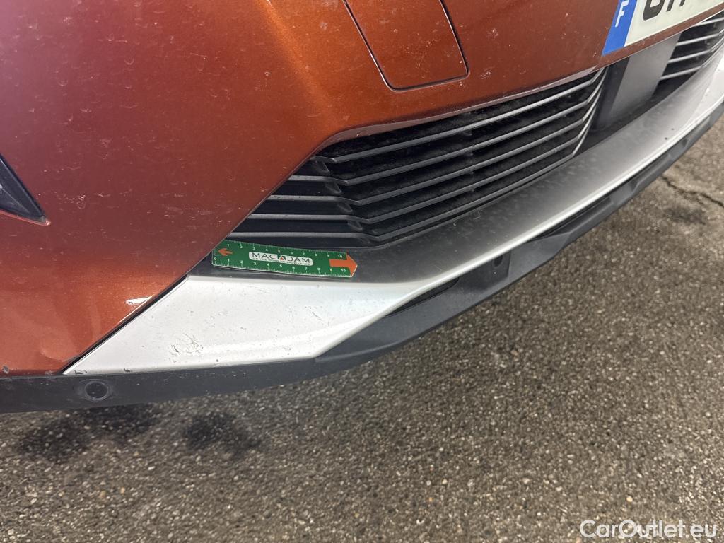  Peugeot  5008  Allure Pack 1.5 HDi 130CV BVA8 7 Sieges E6d #22