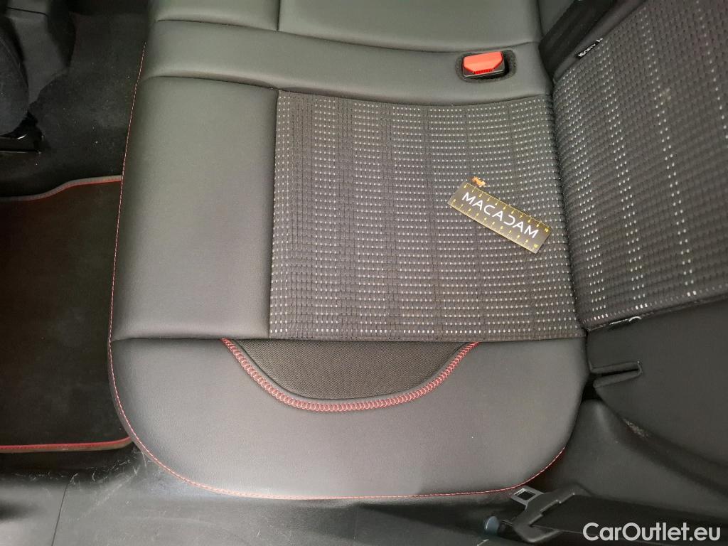  Peugeot  2008  GT Line 1.2 PureTech 110CV BVA6 E6dT #17