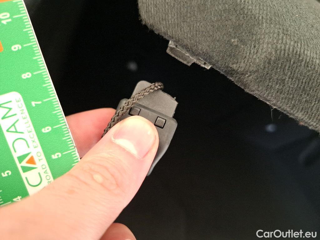  Bmw  Serie 1 BMW Série 1 / 2019 / 5P / Berline 116i DKG7 Business Design #2