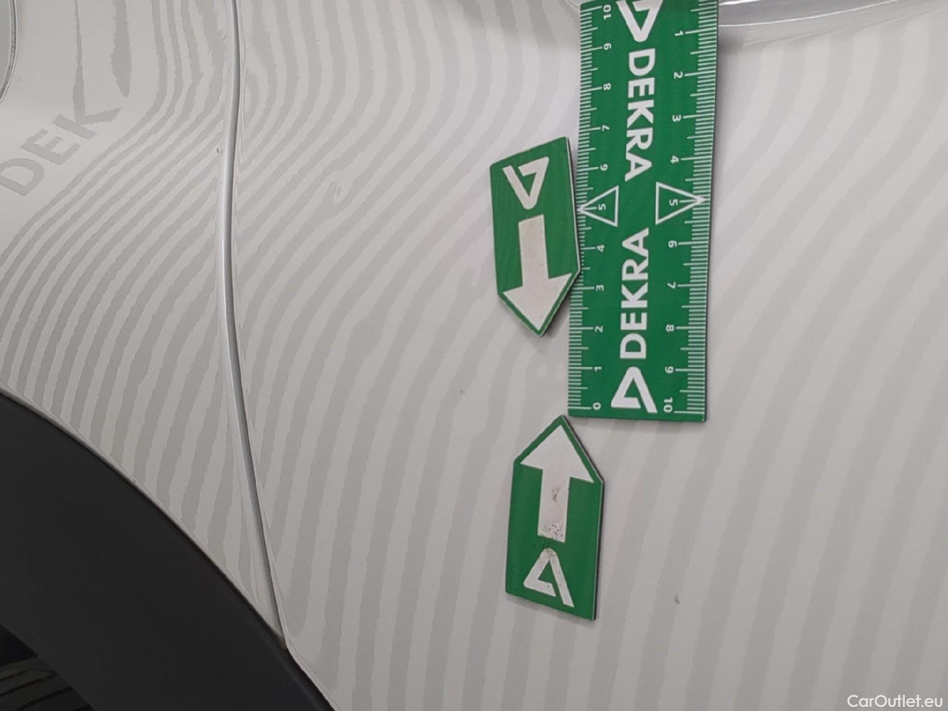  Peugeot  3008  Active Business 1.5 HDi 130CV BVA8 E6d #13