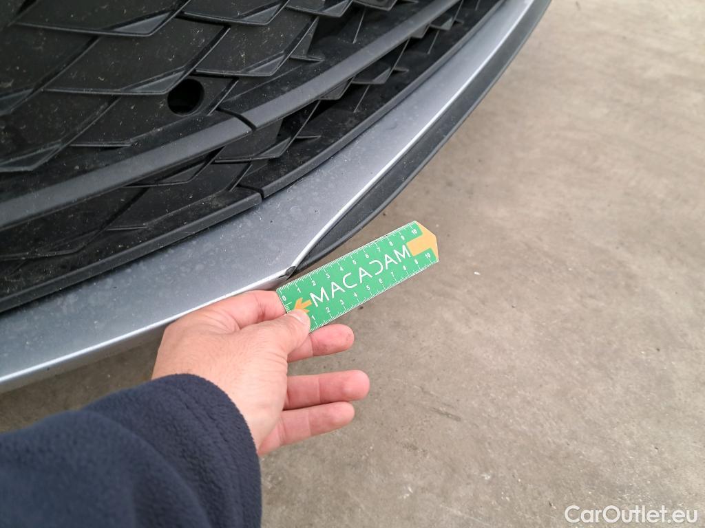  Seat  Leon SEAT  Sportstourer / 2020 / 5P / Break 2.0 TDI 150 DSG S&S Style Business #4