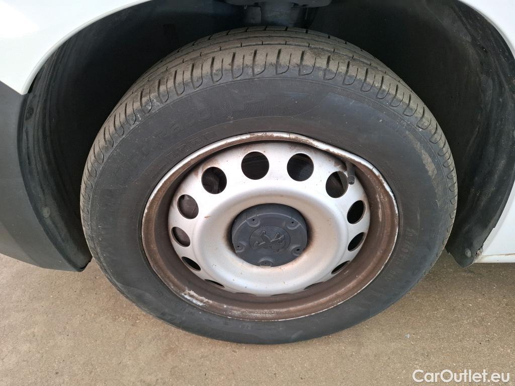  Peugeot  Partner  Premium L1 1.5 HDi 130CV BVA8 E6dT #38