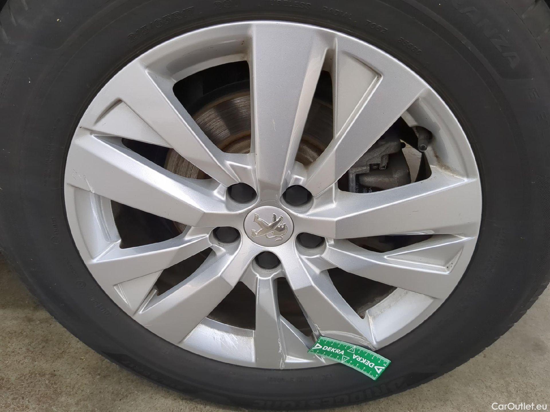  Peugeot  3008  Active Business 1.5 HDi 130CV BVA8 E6d #5