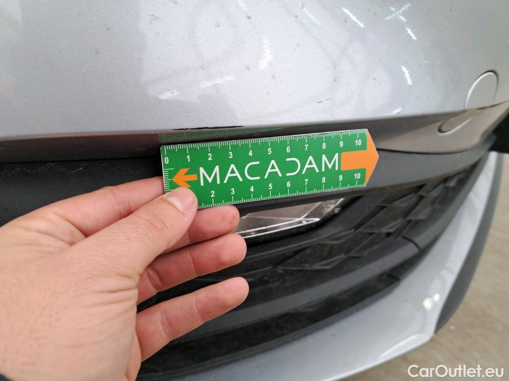  Seat  Leon SEAT  Sportstourer / 2020 / 5P / Break 2.0 TDI 150 DSG S&S Style Business #3