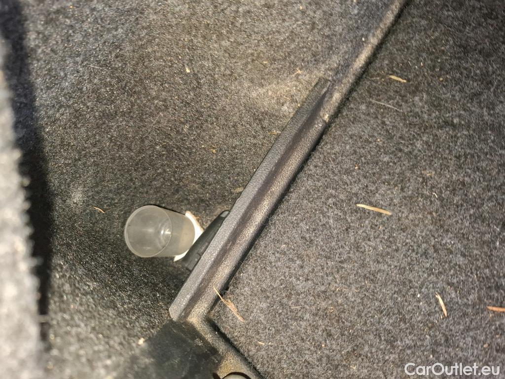  Volkswagen  Polo  VI Lounge Business 1.0 80CV BVM5 E6d #32