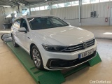  Volkswagen  Passat GTE SC Executive Drag Cockpit Side Assist #2