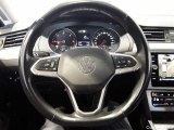  Volkswagen  Passat Variant 2.0 TDI SCR Manual Diesel  33 #14