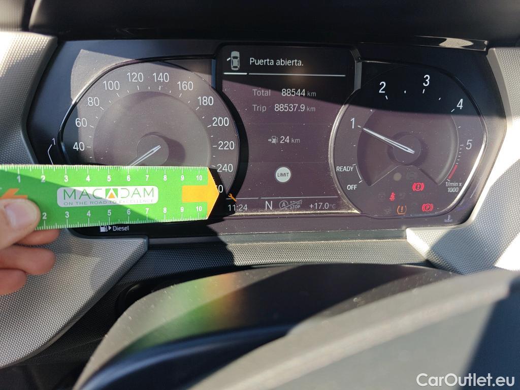  Bmw  Serie 1 BMW  / 2019 / 5P / berlina con portón 116d #50