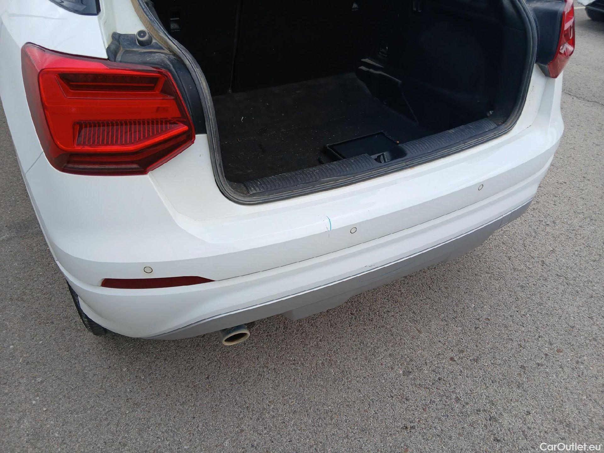  Audi  Q2 AUDI  / 2016 / 5P / todoterreno Sport 30 TFSI 85kW (116CV) CX #22