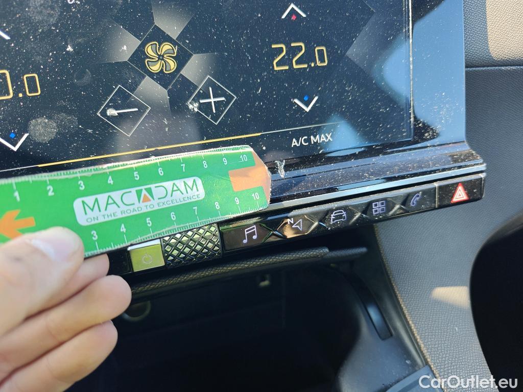  DS  DS7 DS DS 7 Crossback / 2017 / 5P / todoterreno BlueHDi DE 96kW (130CV) Auto. CHIC (AC) #3