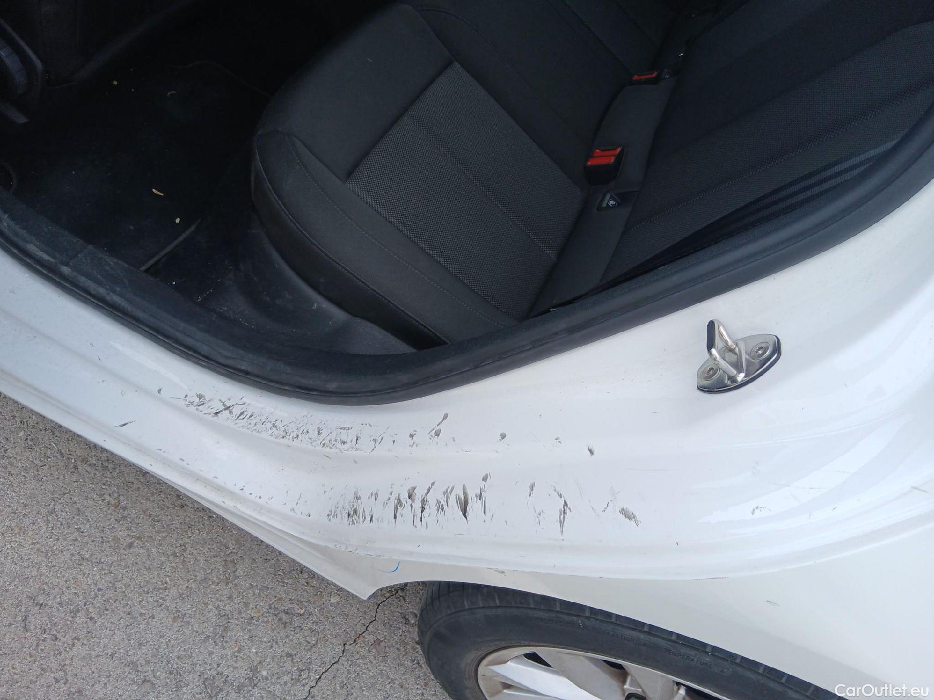  Audi  A3 AUDI  / 2020 / 5P / berlina con portón Sportback 30 TFSI 81kW (110CV) S tronic #20