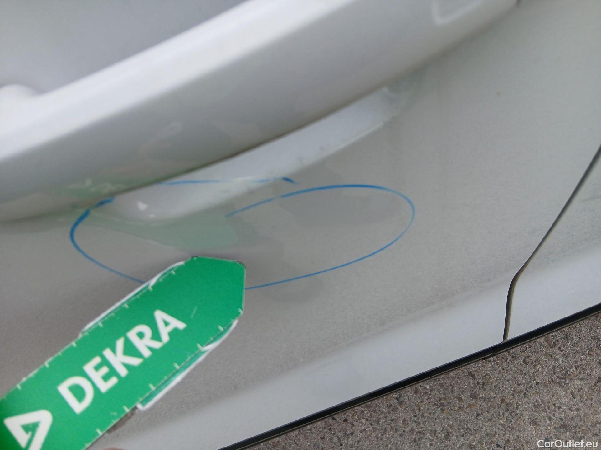  Audi  Q2 AUDI  / 2016 / 5P / todoterreno Design 30 TFSI 85kW (116CV) #15