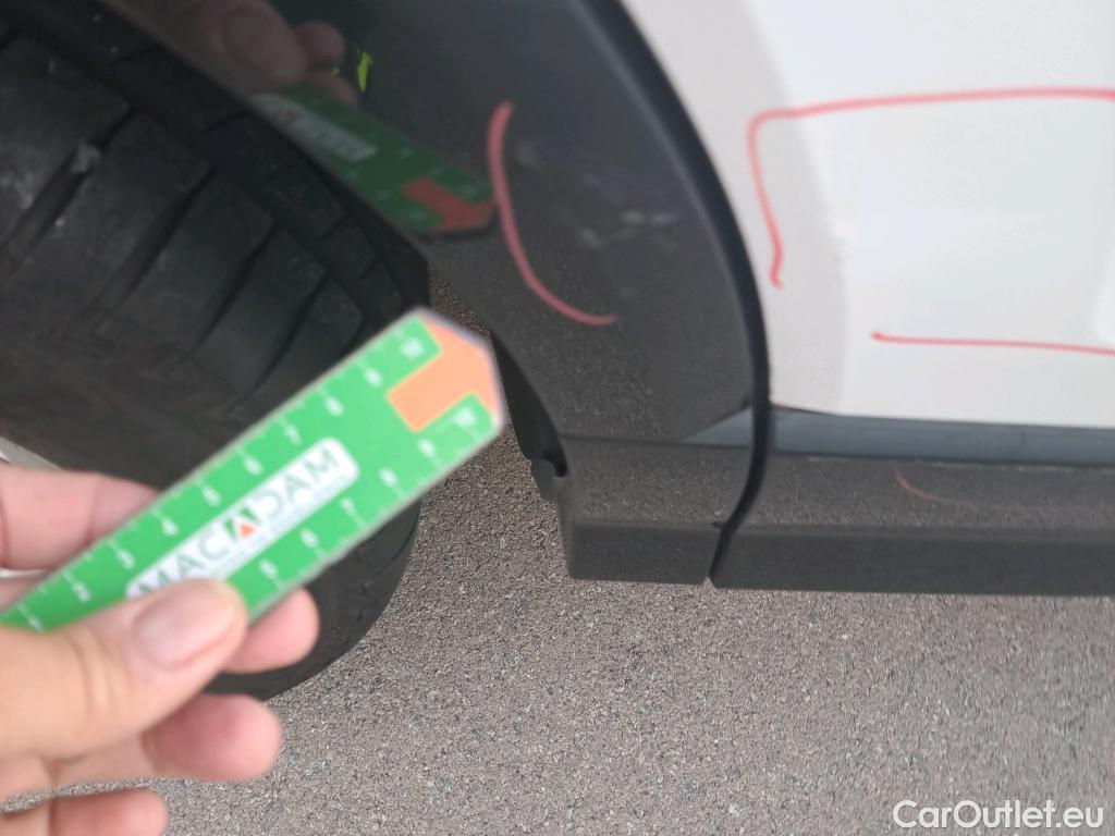  Audi  Q2 AUDI  / 2020 / 5P / todoterreno Advanced 35 TFSI 110kW (150CV) S tronic (AC) #22