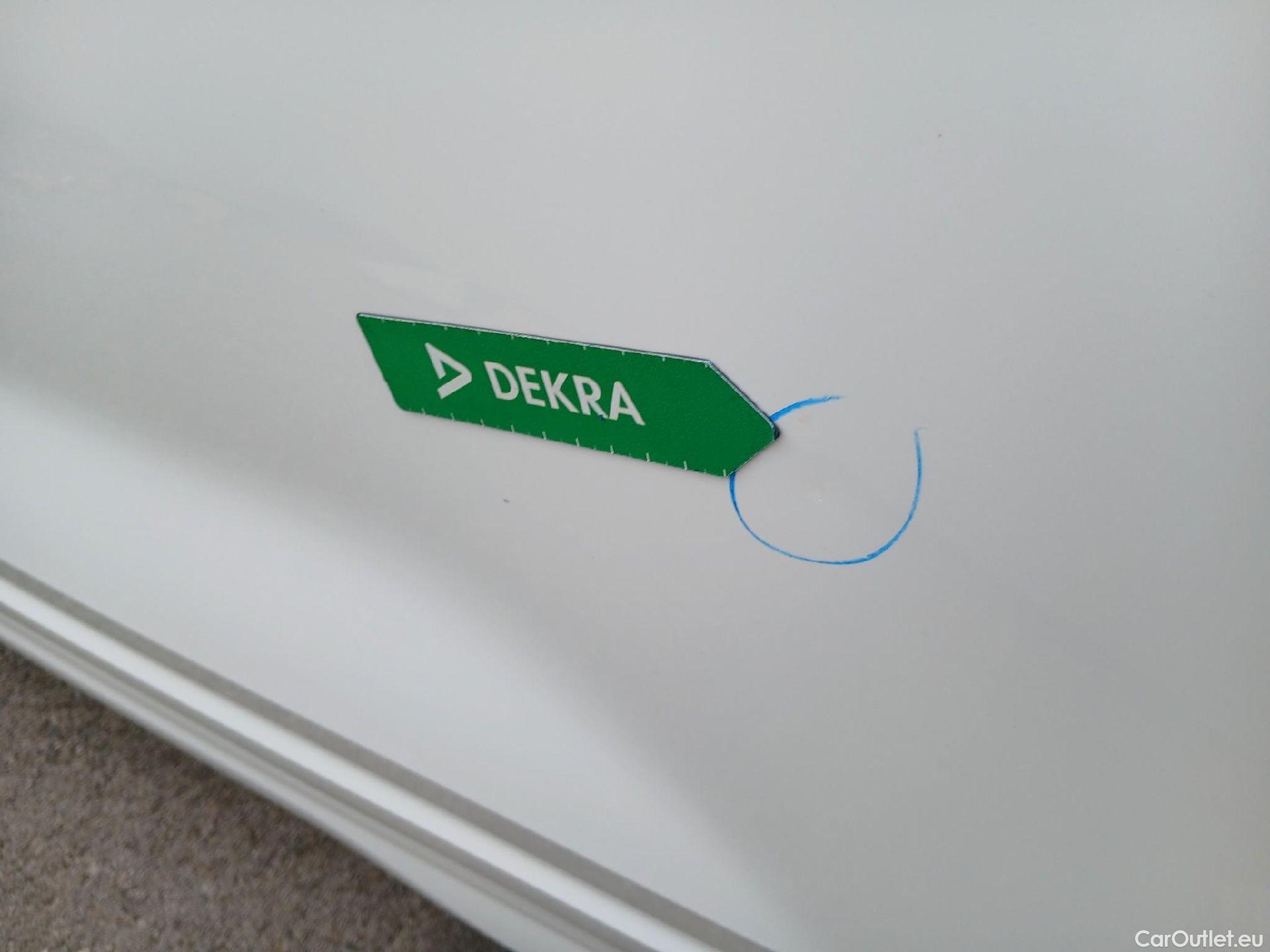  Audi  Q2 AUDI  / 2016 / 5P / todoterreno Sport 30 TFSI 85kW (116CV) CX #20