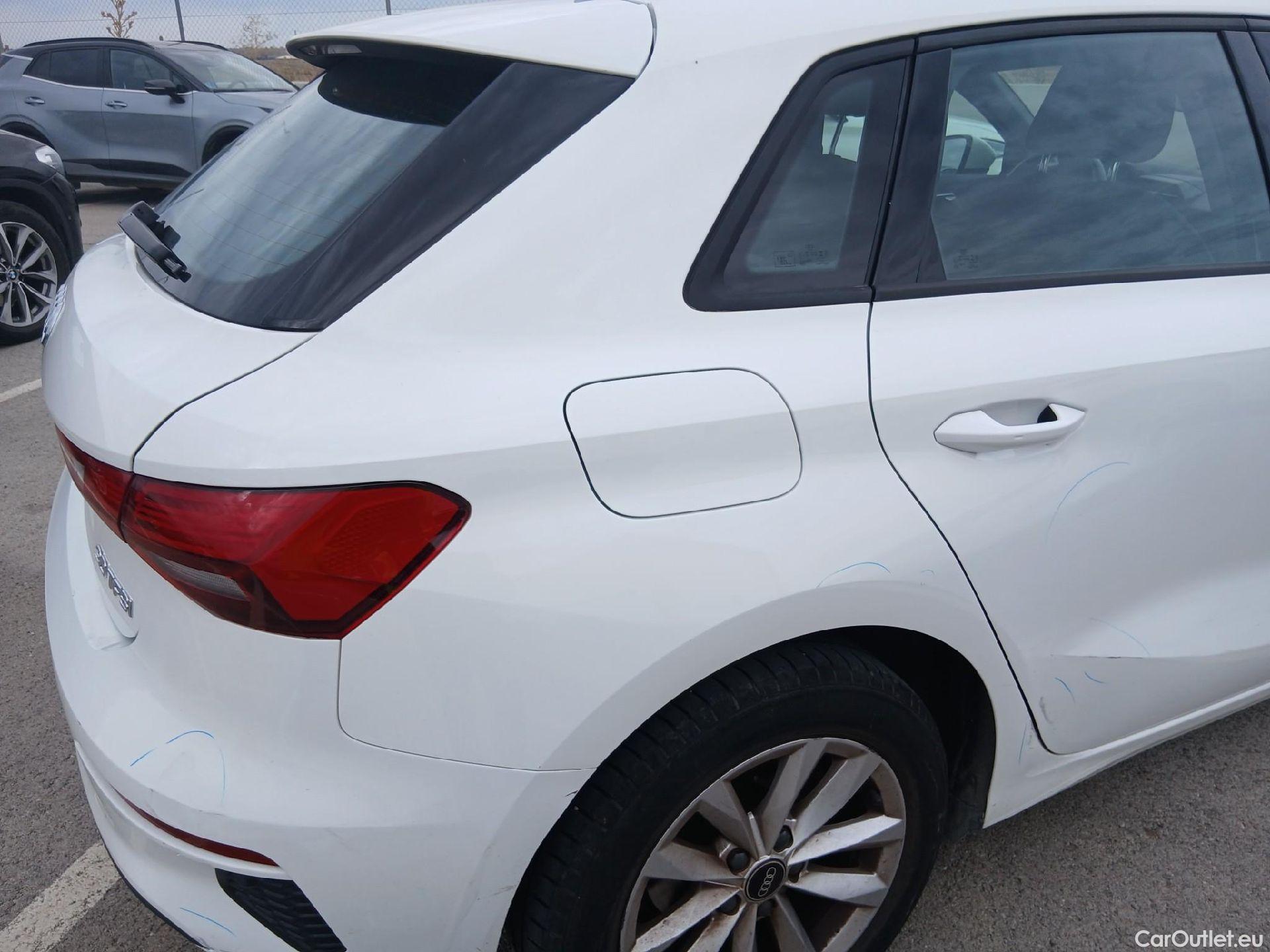  Audi  A3 AUDI  / 2020 / 5P / berlina con portón Sportback 30 TFSI 81kW (110CV) S tronic #33