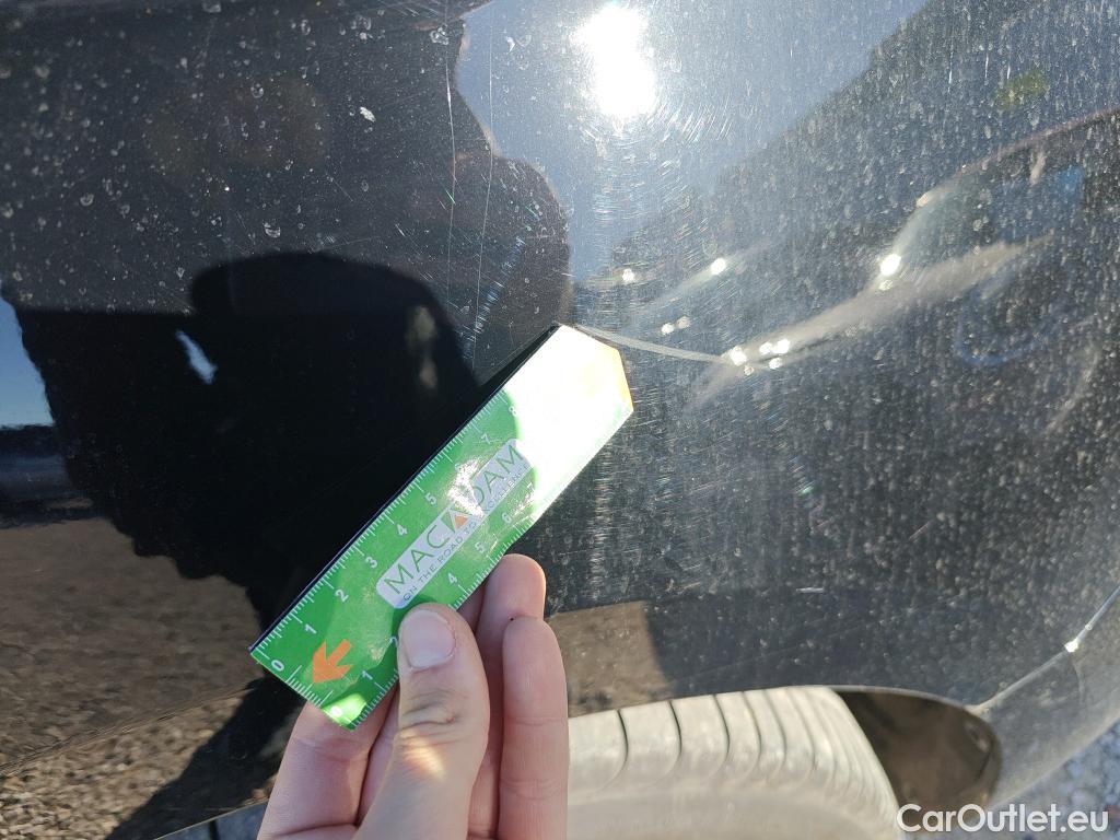  Bmw  Serie 1 BMW  / 2019 / 5P / berlina con portón 116d #36