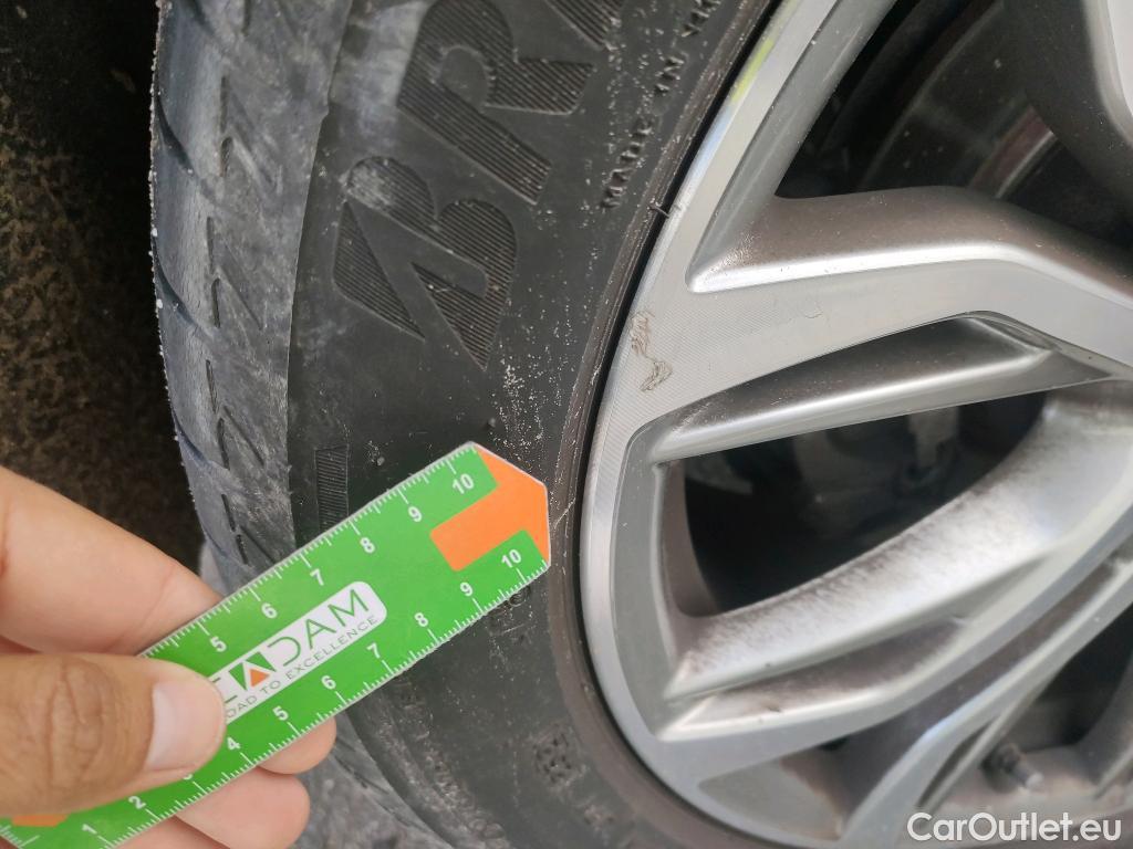  Bmw  X2 BMW  sDrive18i (CX3) #12