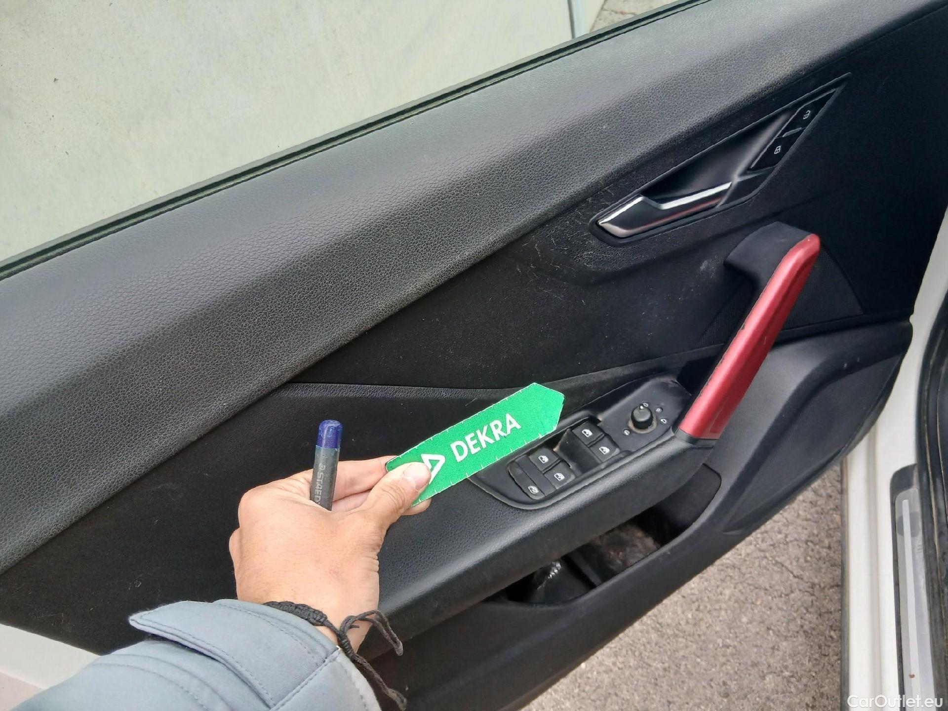  Audi  Q2 AUDI  / 2016 / 5P / todoterreno Sport 30 TFSI 85kW (116CV) CX #11