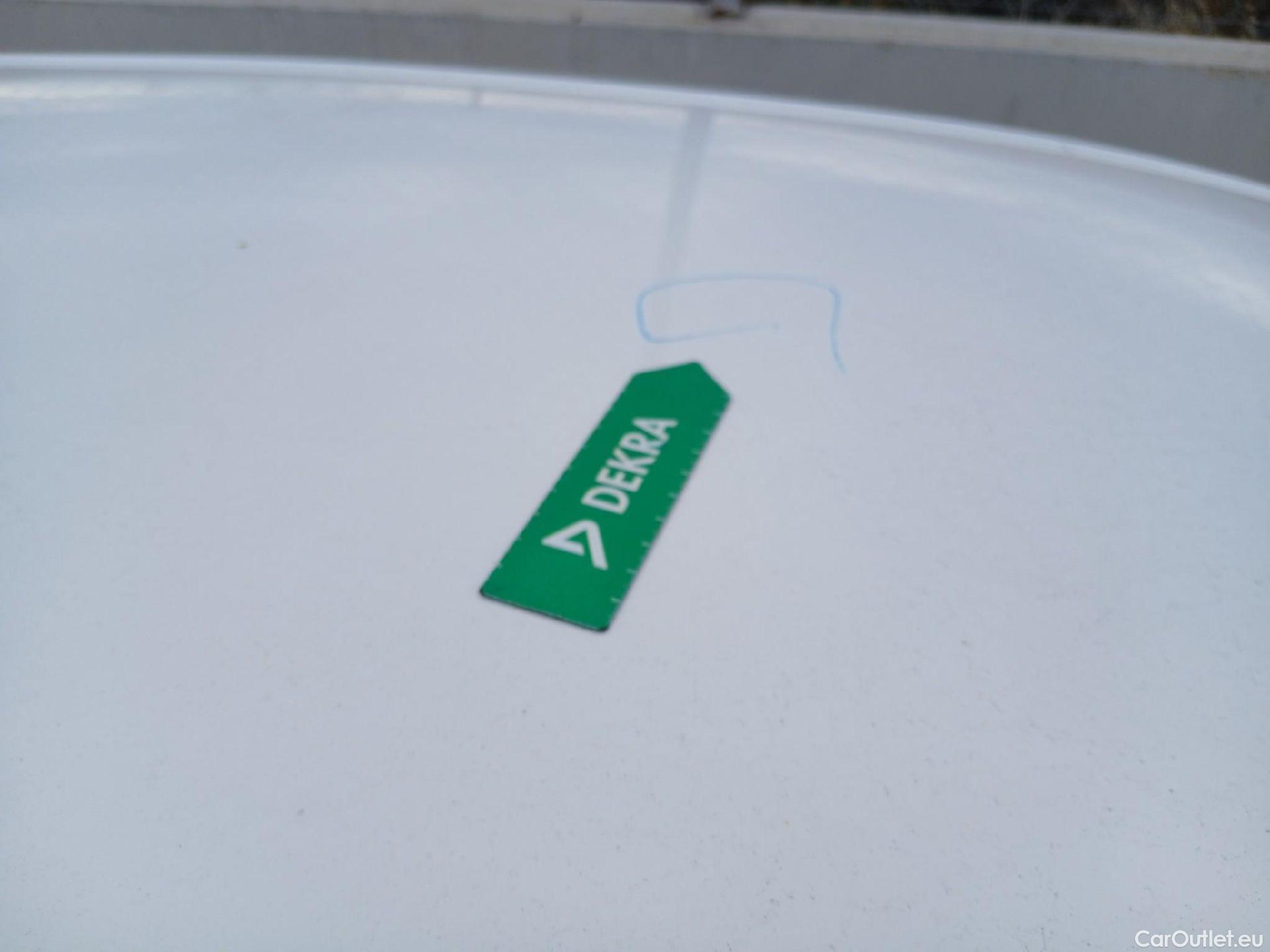  Audi  Q2 AUDI  / 2016 / 5P / todoterreno Sport 30 TFSI 85kW (116CV) CX #19