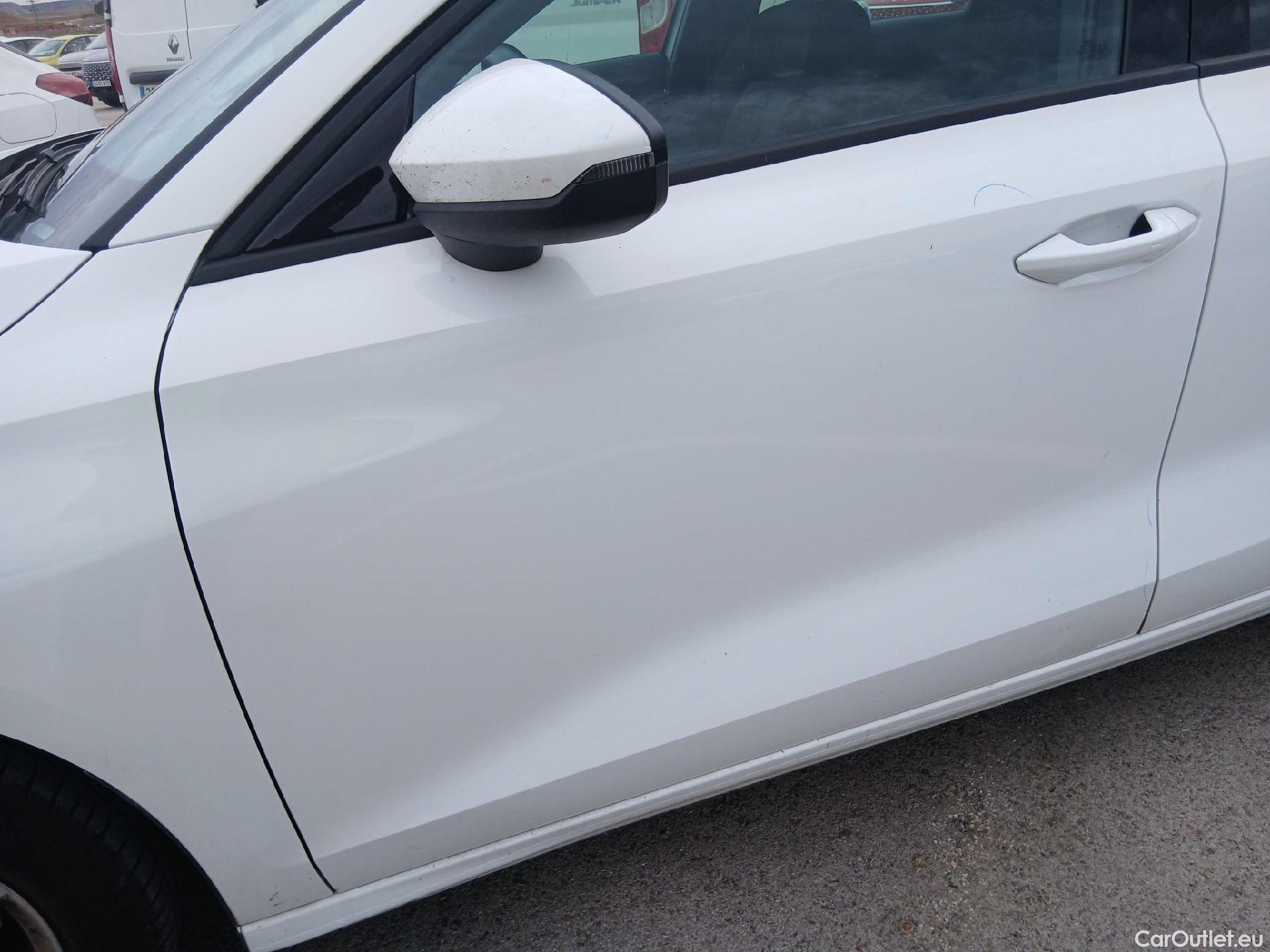  Audi  A3 AUDI  / 2020 / 5P / berlina con portón Sportback 30 TFSI 81kW (110CV) S tronic #17