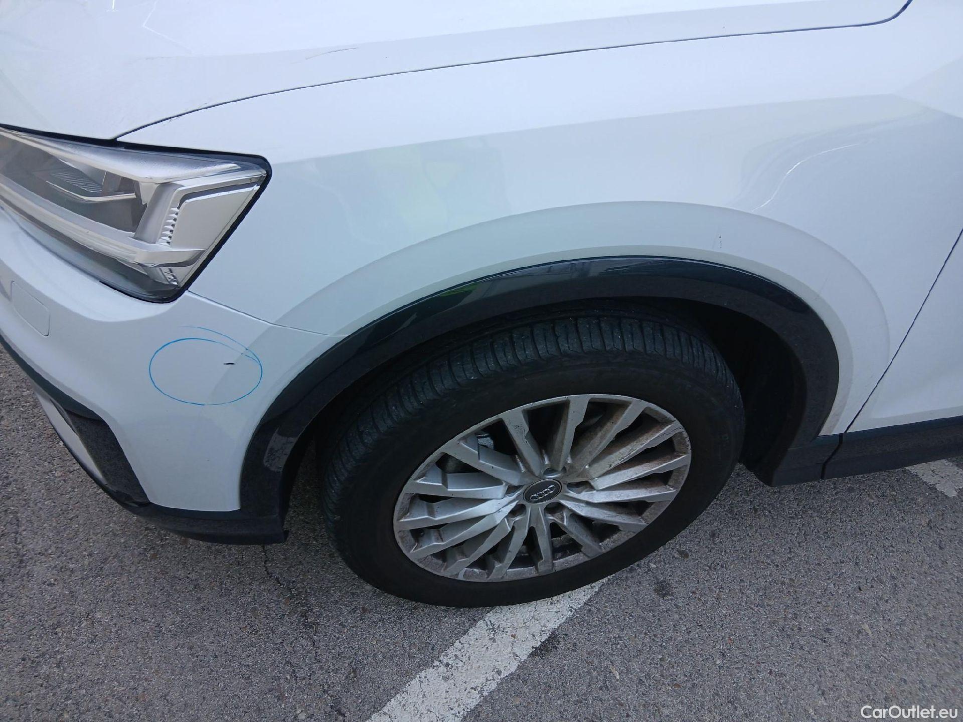  Audi  Q2 AUDI  / 2016 / 5P / todoterreno Design 30 TFSI 85kW (116CV) #13