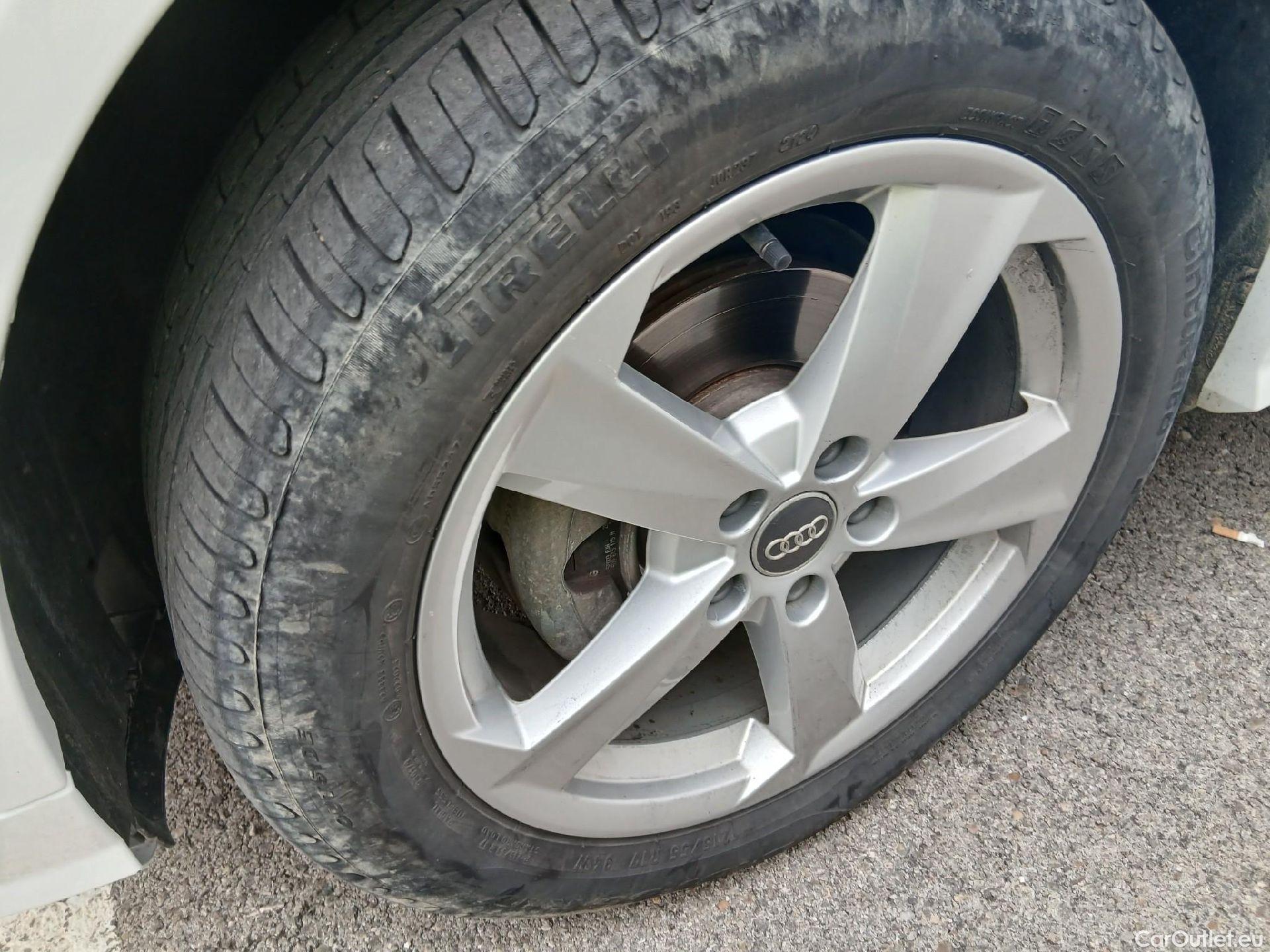  Audi  Q2 AUDI  / 2016 / 5P / todoterreno Sport 30 TFSI 85kW (116CV) CX #5