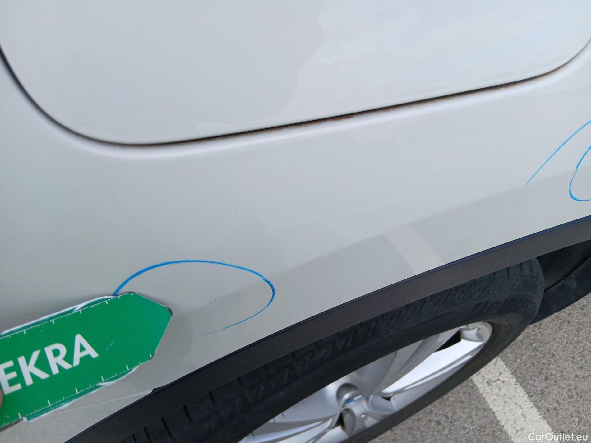  Bmw  X1 BMW  / 2015 / 5P / todoterreno sDrive18d #15