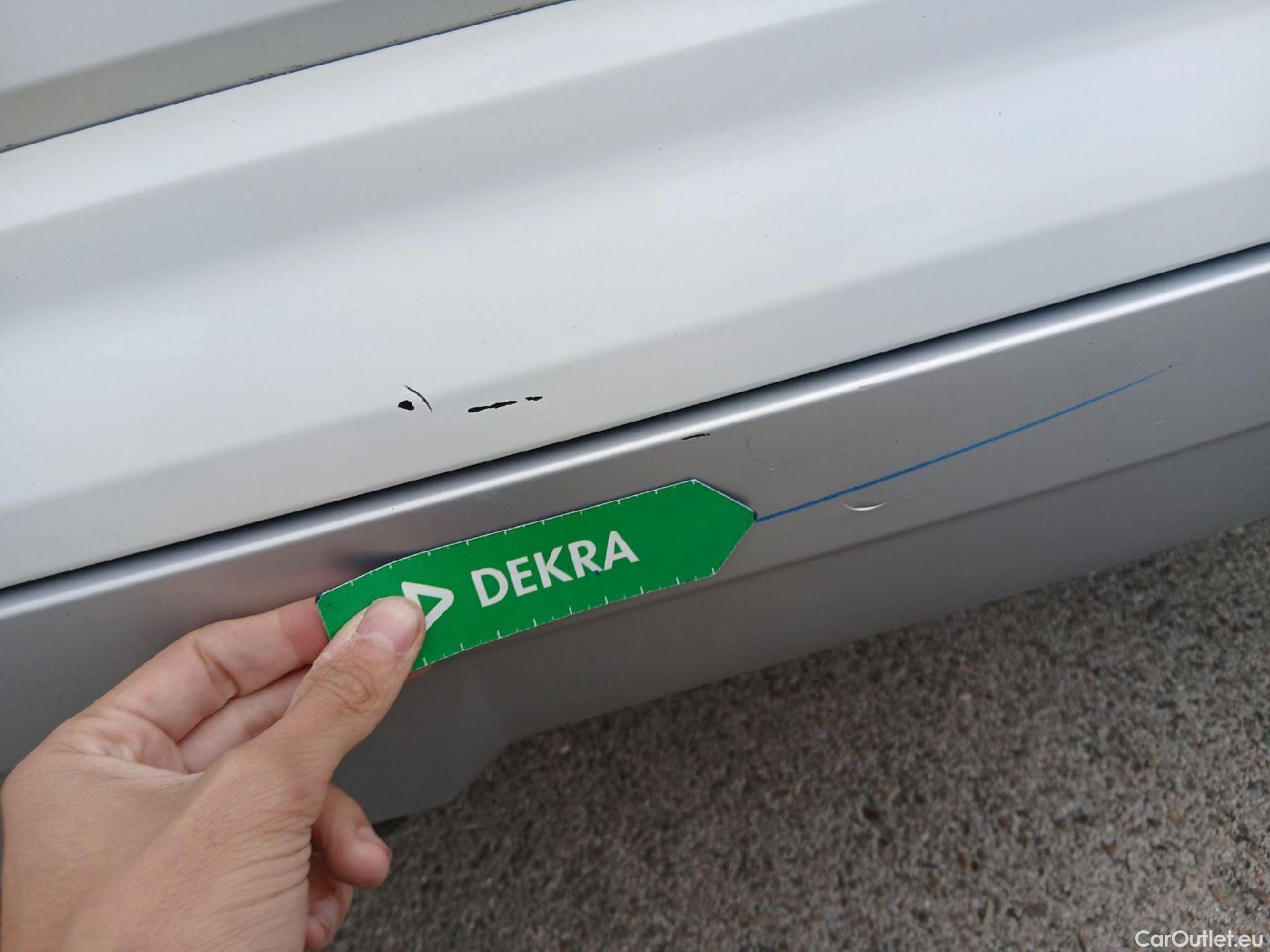  Audi  Q2 AUDI  / 2016 / 5P / todoterreno Sport 30 TFSI 85kW (116CV) CX #26