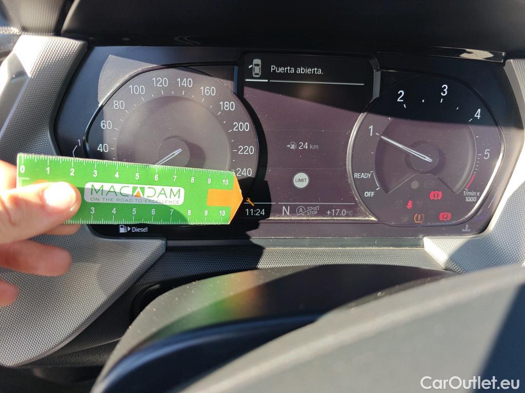  Bmw  Serie 1 BMW  / 2019 / 5P / berlina con portón 116d #51