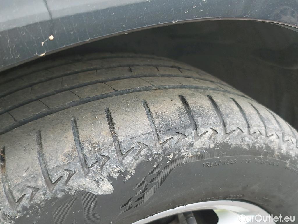  Audi  Q3 AUDI  / 2018 / 5P / todoterreno Advanced 35 TFSI 110kW (150CV) S tronic #3