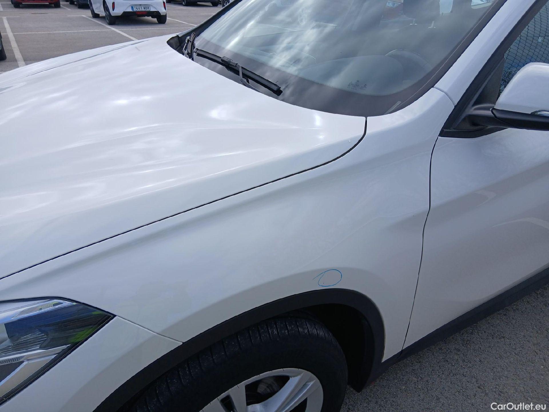  Bmw  X1 BMW  / 2015 / 5P / todoterreno sDrive18d #9