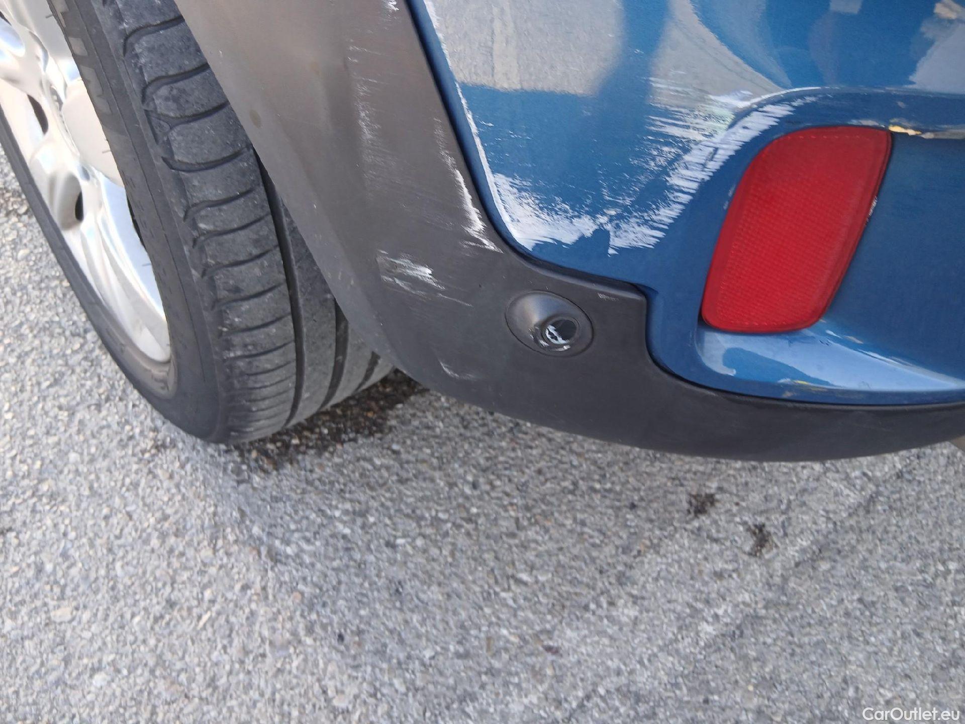  Mini  Countryman MINI  / 2016 / 5P / berlina con portón Cooper S E ALL4 #34