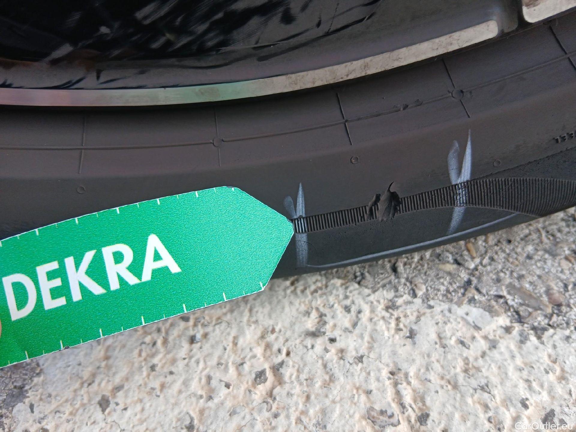  Mercedes  GLB Clase   200 d (247.612)AMG AMG Line 150CV AT8 E6d #11