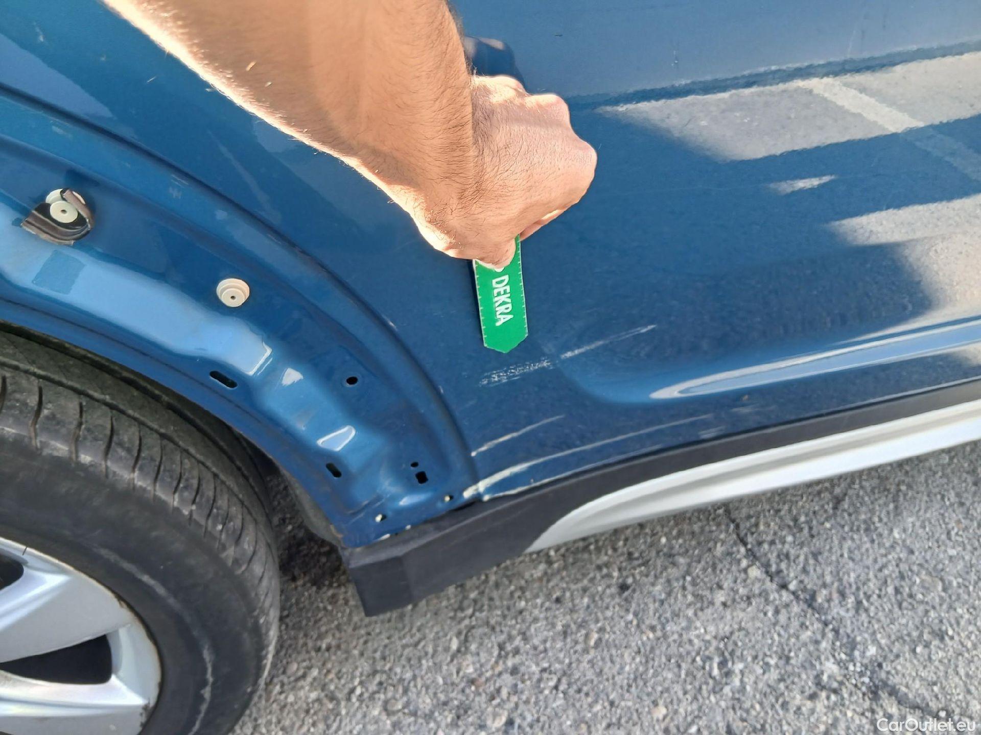  Mini  Countryman MINI  / 2016 / 5P / berlina con portón Cooper S E ALL4 #41