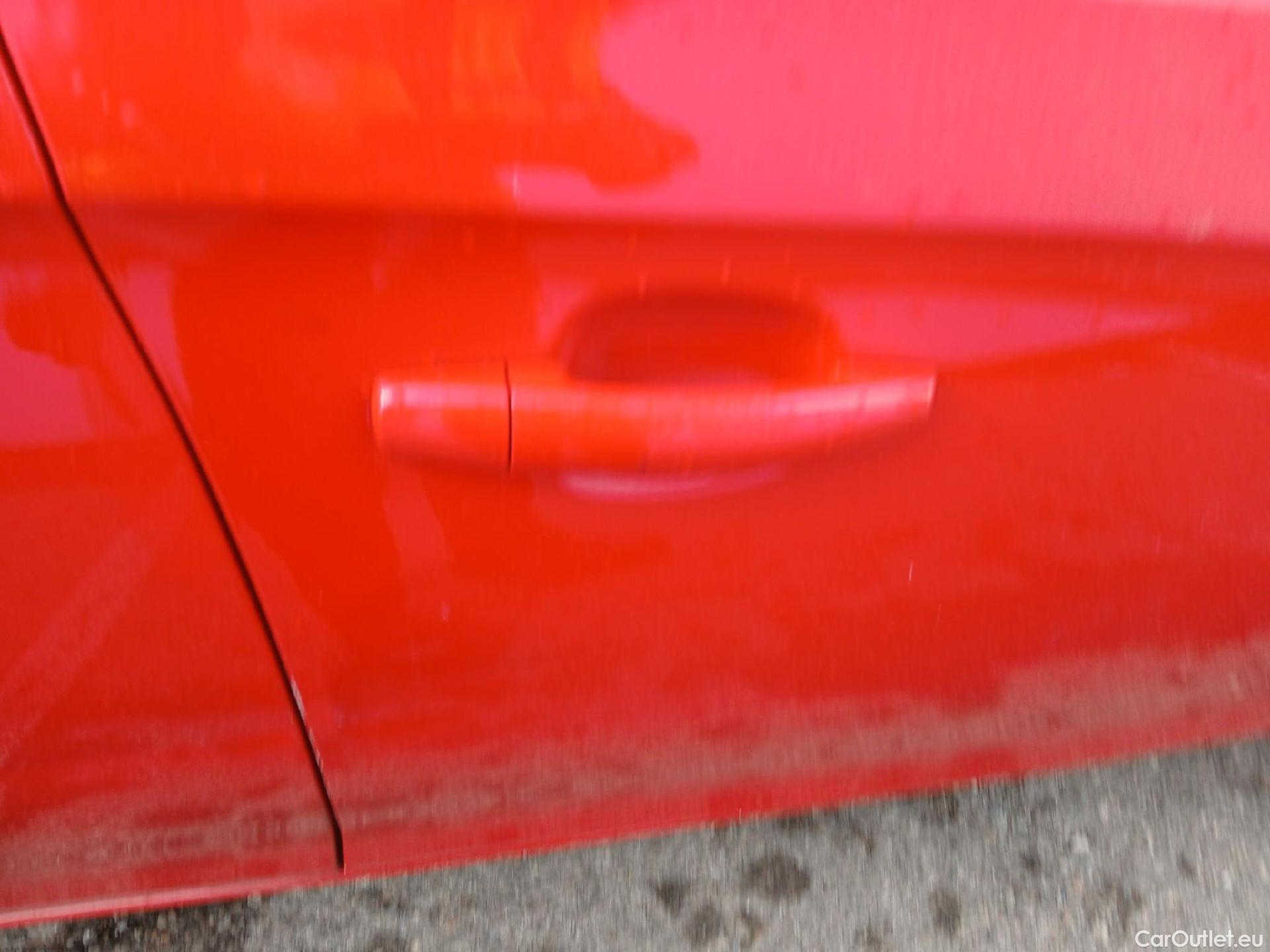  Opel  Corsa OPEL  / 2014 / 5P / berlina con portón 1.4 66kW (90CV) Selective Pro #21