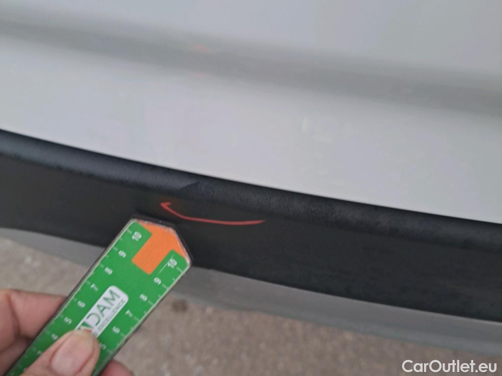  Ford  Kuga FORD  / 2016 / 5P / todoterreno 1.5 EcoBoost 88kW 4x2 Trend+ (CX) #12