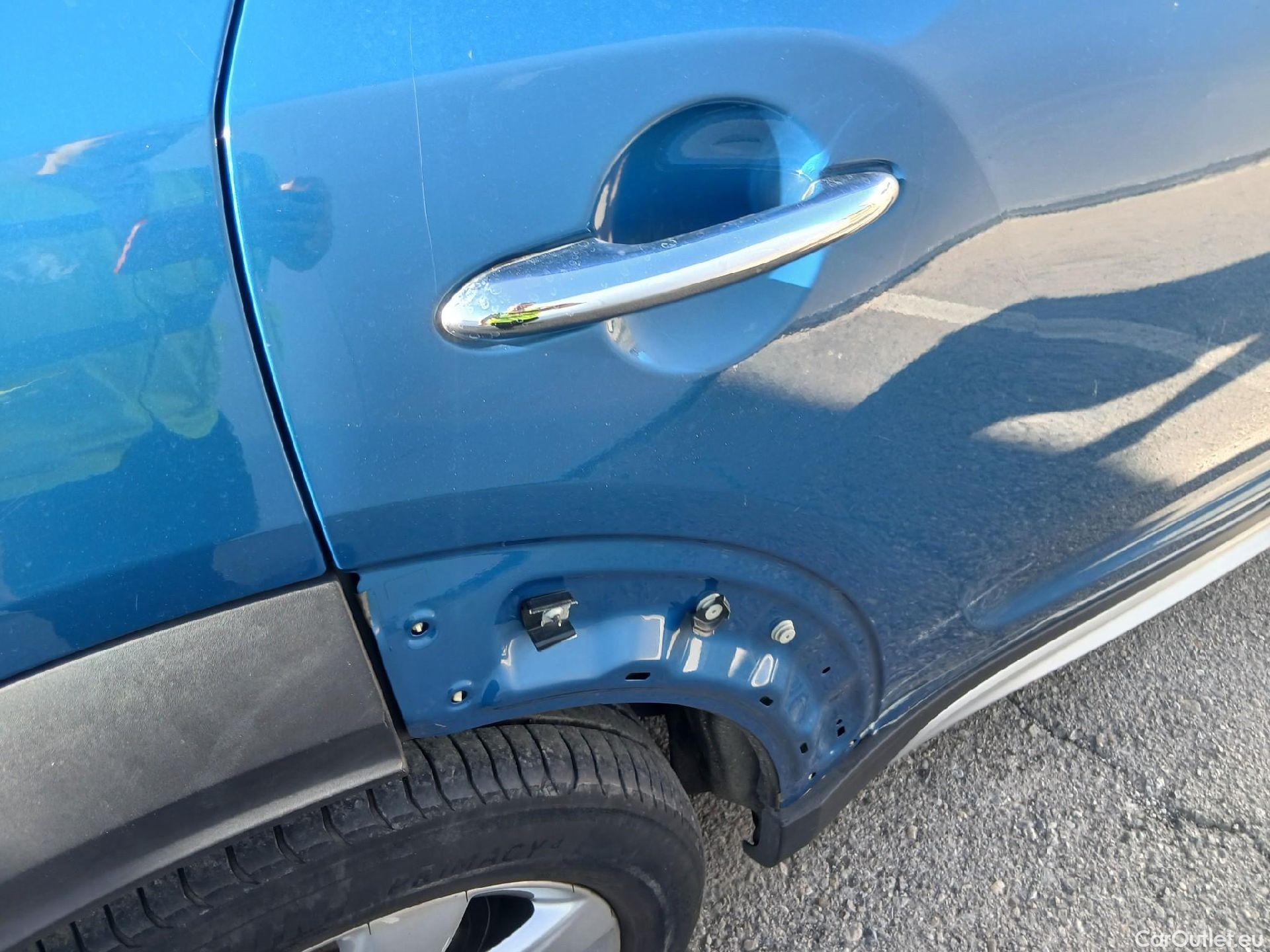  Mini  Countryman MINI  / 2016 / 5P / berlina con portón Cooper S E ALL4 #39