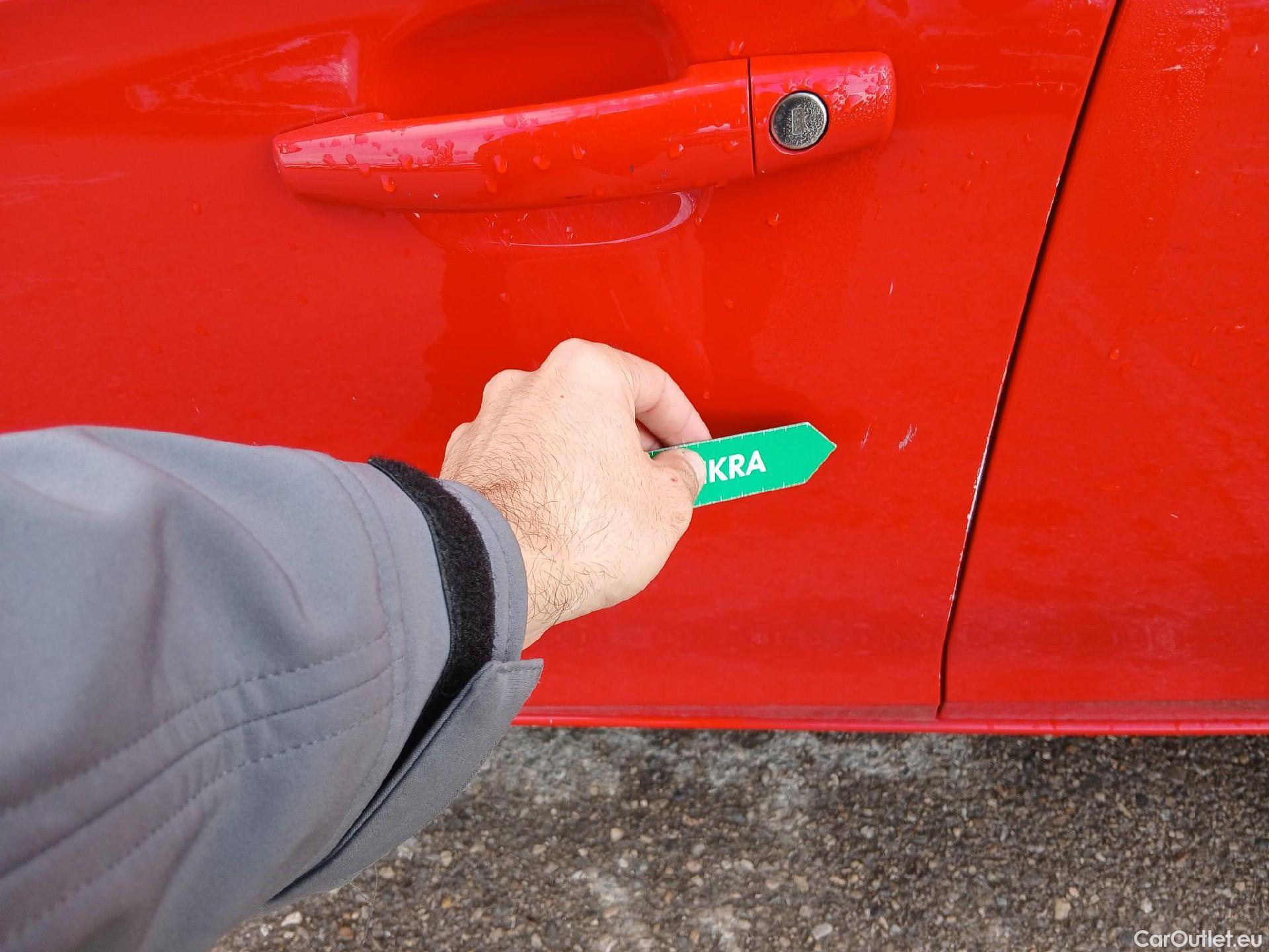  Opel  Corsa OPEL  / 2014 / 5P / berlina con portón 1.4 66kW (90CV) Selective Pro #7