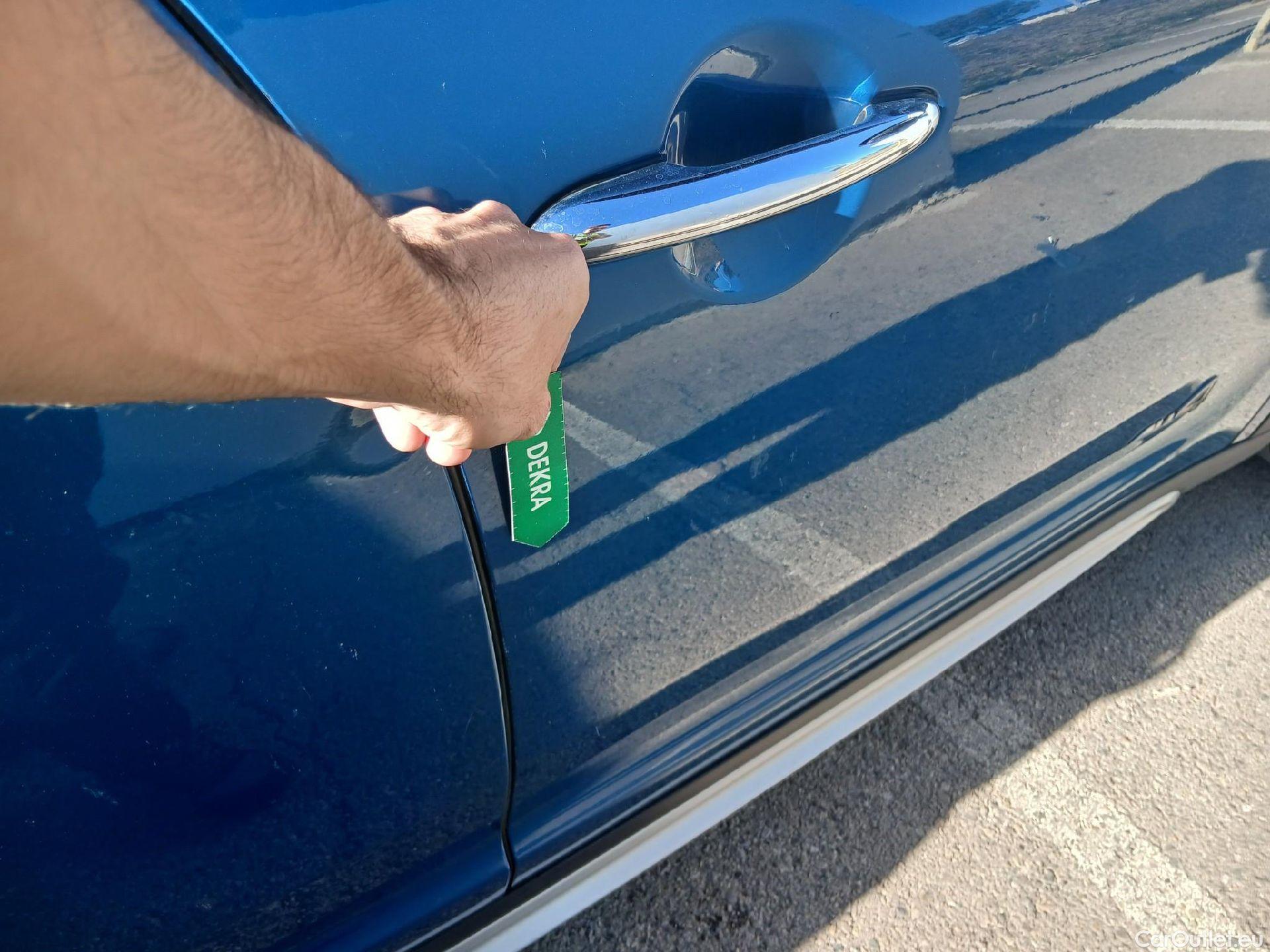  Mini  Countryman MINI  / 2016 / 5P / berlina con portón Cooper S E ALL4 #43