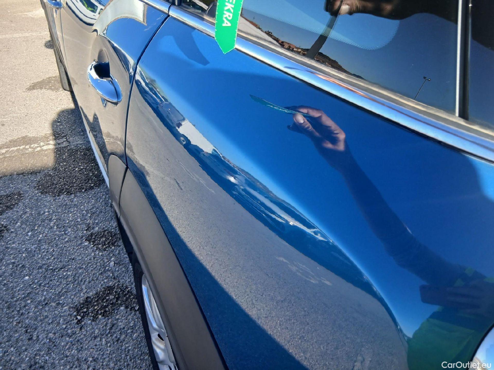  Mini  Countryman MINI  / 2016 / 5P / berlina con portón Cooper S E ALL4 #28