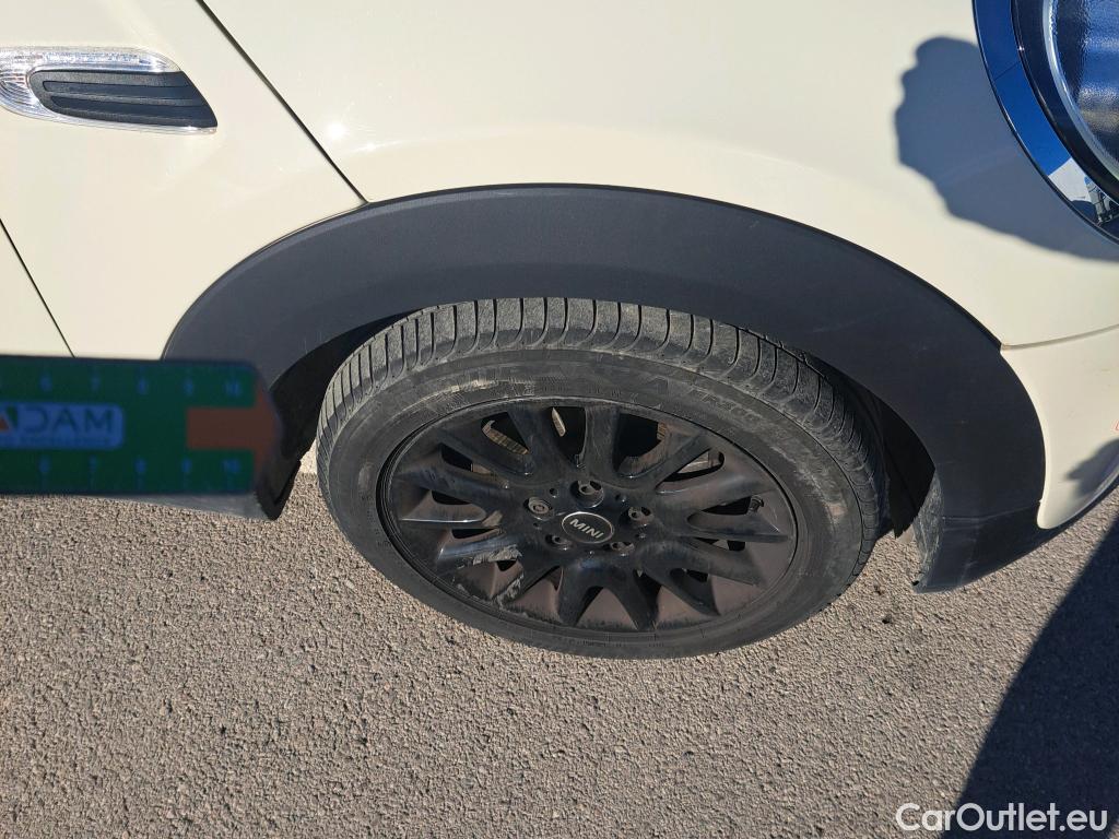  Mini  Cooper MINI MINI / 2014 / 5P / berlina con portón ONE 5 PUERTAS (CX) #3