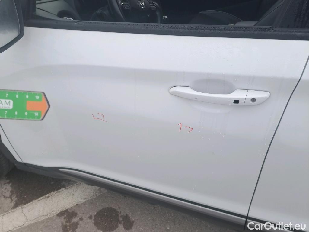  Hyundai  Konna HYUNDAI Kona / 2017 / 5P / todoterreno 1.6 GDI HEV SLE DCT #28