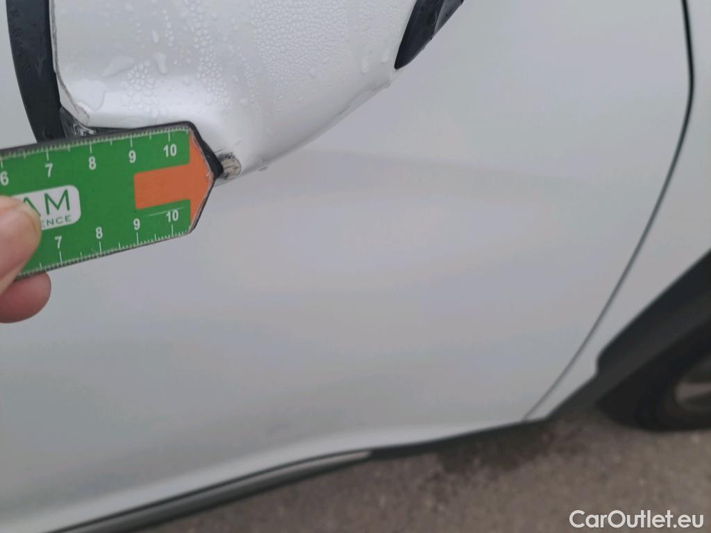  Hyundai  Konna HYUNDAI Kona / 2017 / 5P / todoterreno 1.6 GDI HEV SLE DCT #16