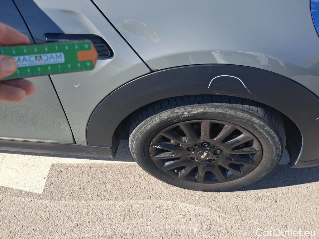  Mini  Mini   / 2021 / 3P / berlina con portón COOPER #31