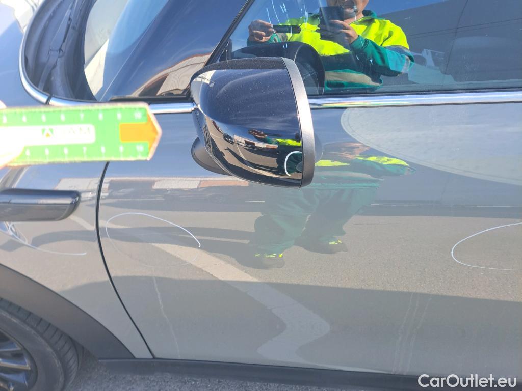  Mini  Mini   / 2021 / 3P / berlina con portón COOPER #24