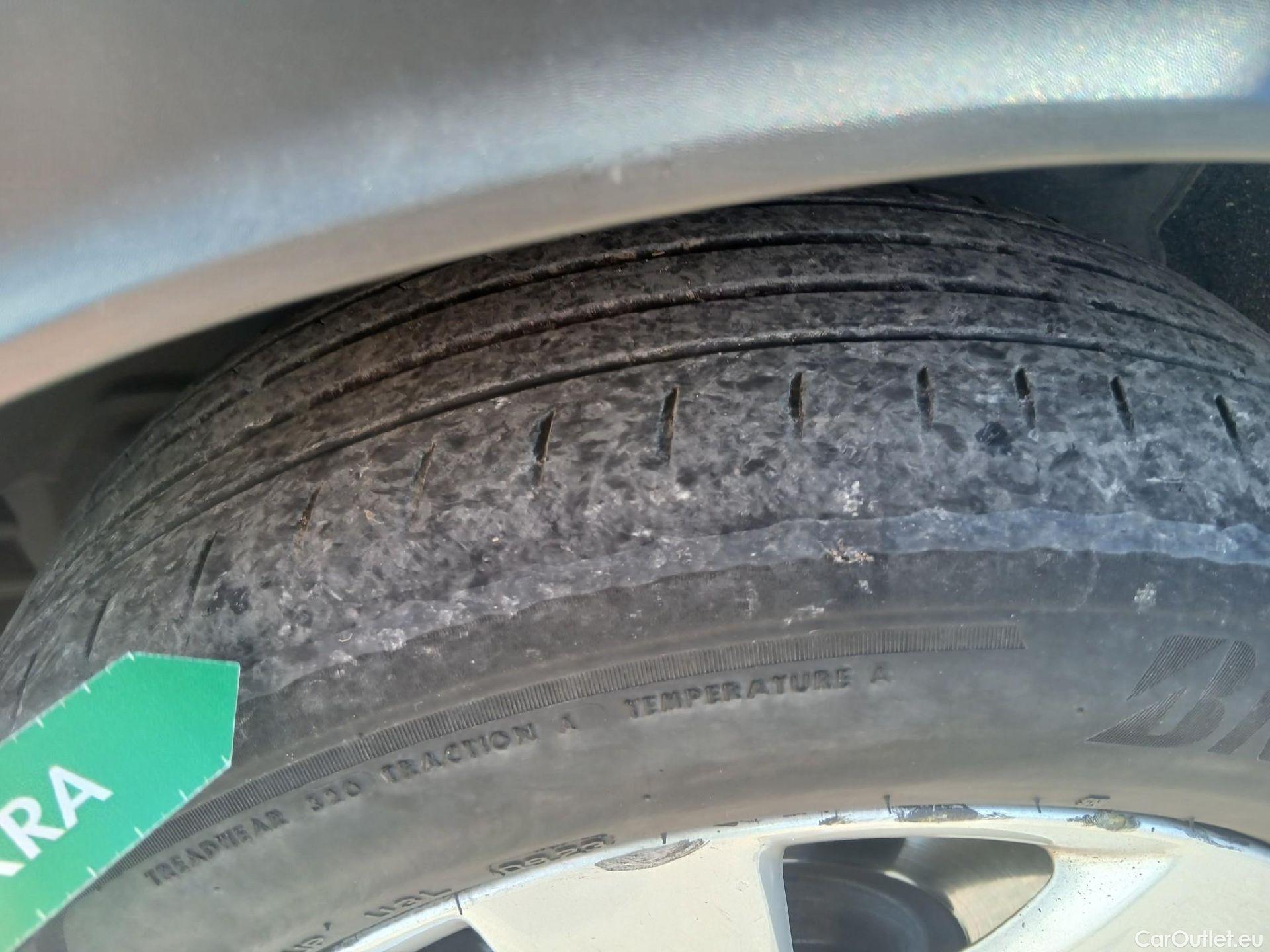  Mini  Countryman MINI  / 2016 / 5P / berlina con portón Cooper S E ALL4 #11