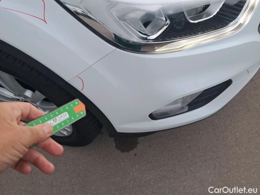  Ford  Kuga FORD  / 2016 / 5P / todoterreno 1.5 EcoBoost 88kW 4x2 Trend+ (CX) #5